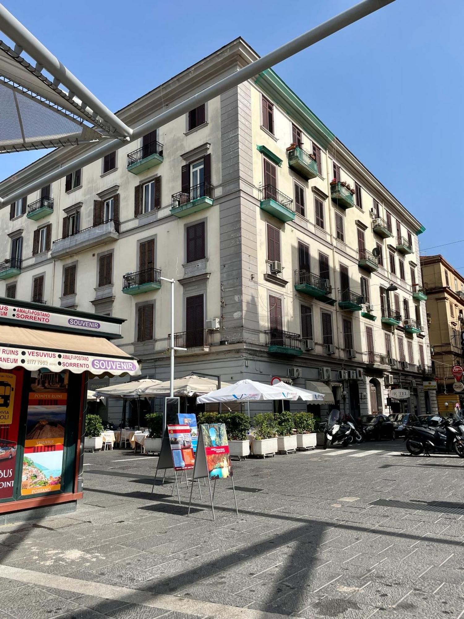 Napoli Centrale Suite Ngoại thất bức ảnh